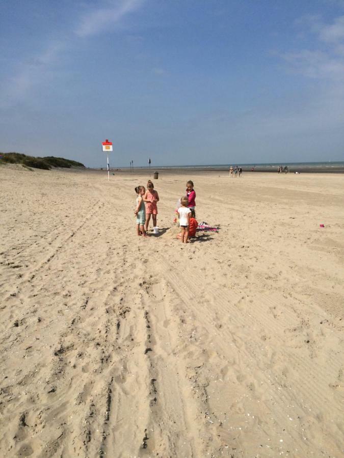 Gezellig Appartement Aan Oostduinkerkse Strand Oostduinkerke Kültér fotó